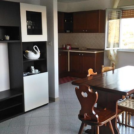 Casa Marina Apartment Linguaglossa Bagian luar foto