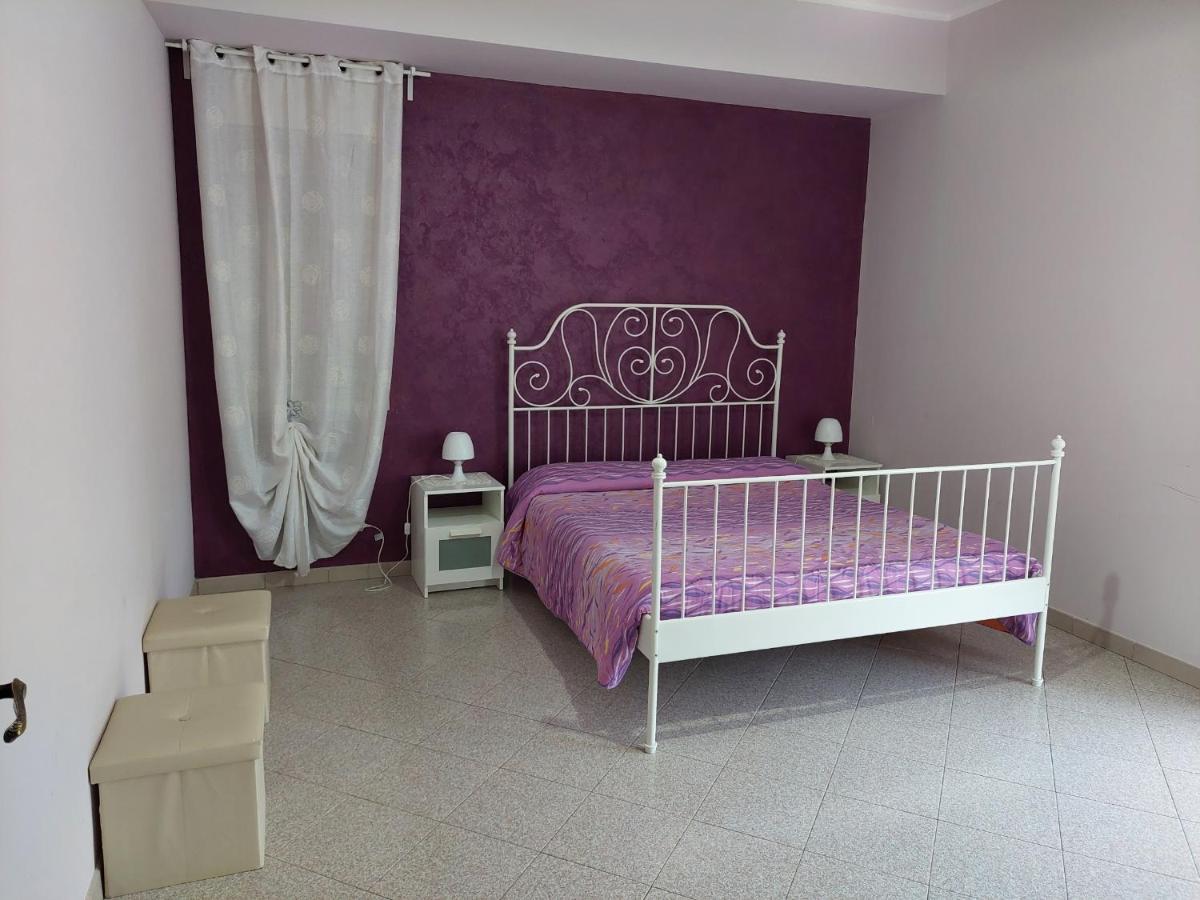 Casa Marina Apartment Linguaglossa Bagian luar foto