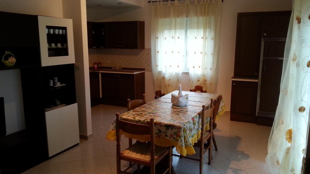 Casa Marina Apartment Linguaglossa Bagian luar foto