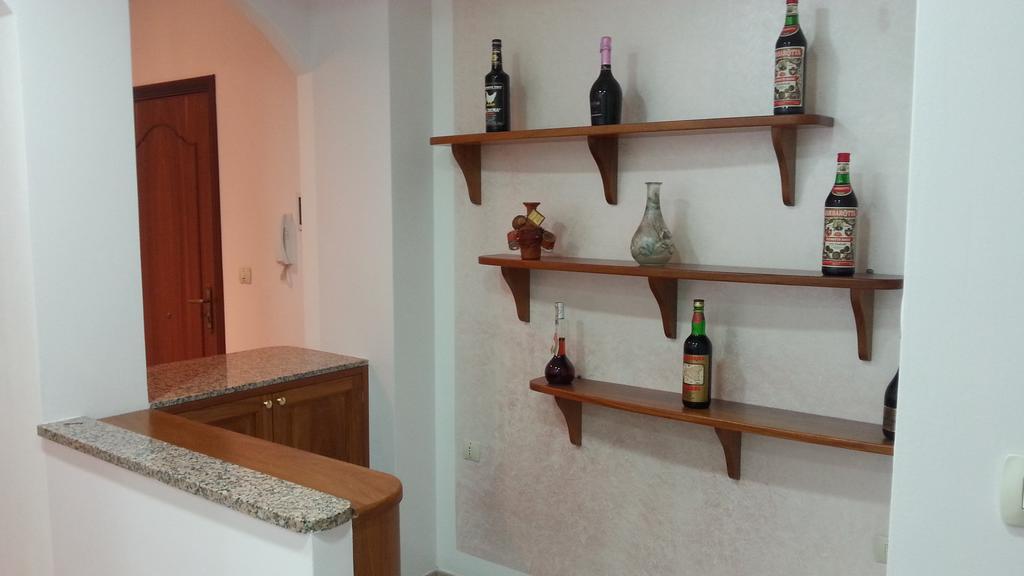 Casa Marina Apartment Linguaglossa Bagian luar foto