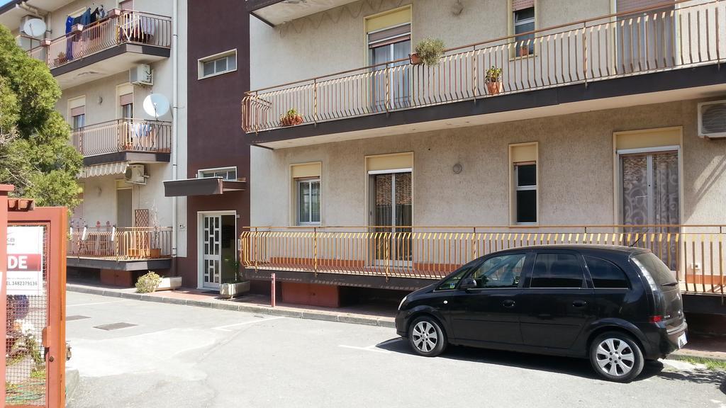 Casa Marina Apartment Linguaglossa Bagian luar foto